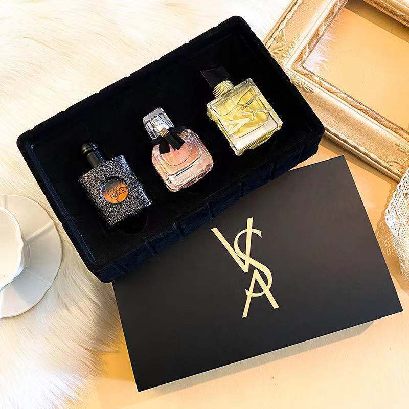 Perfume set for wife