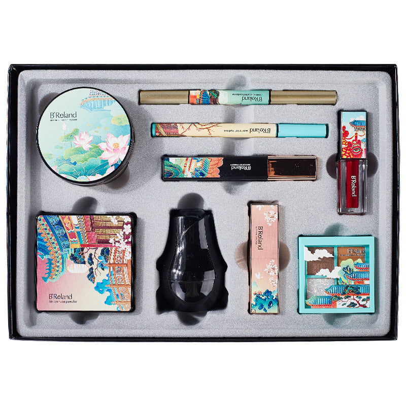 Women’s makeup set