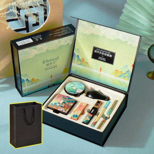 Women’s makeup set