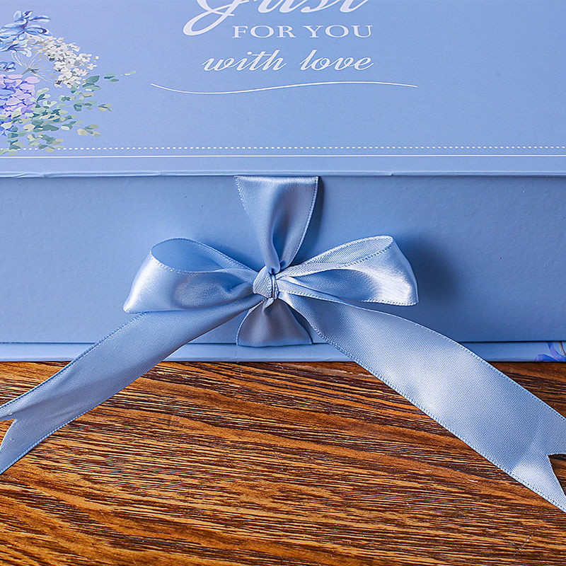 Beatiful boxes for gifts