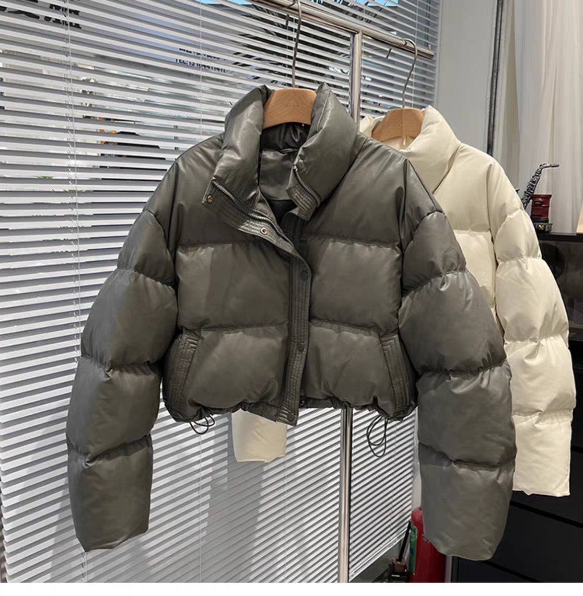 Women's jacket Fashion Stand Collar White Duck Down Jacket