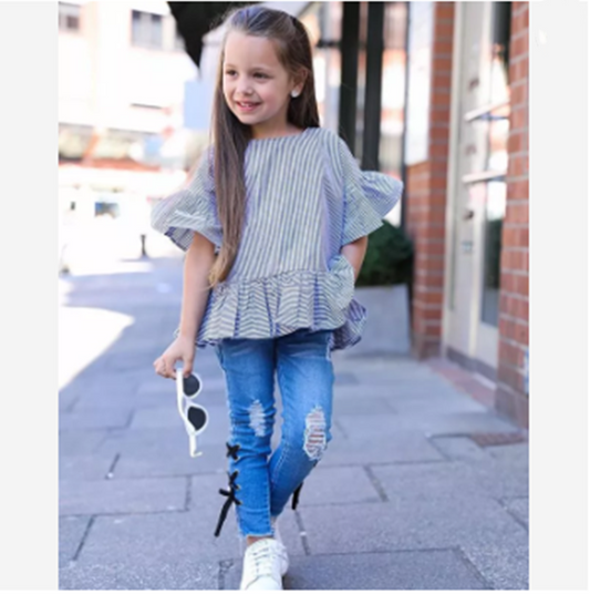 Girl Boutique Jeans Takeaway Kit Striped Top Ripped Girl jeans