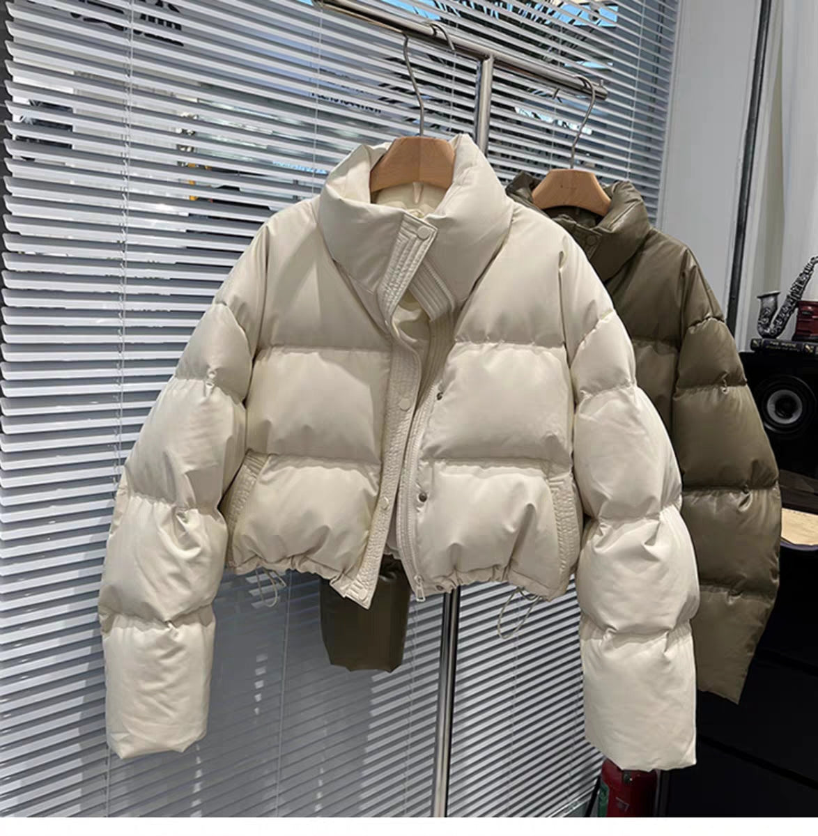 Women's jacket Fashion Stand Collar White Duck Down Jacket