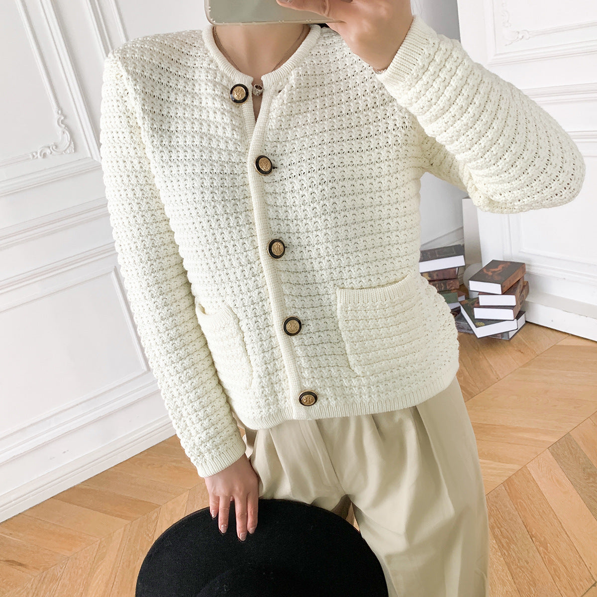 Woman’s jacket Classic Style Coat Elegant Single-breasted Cotton Sweater Women's Pineapple Pin Top