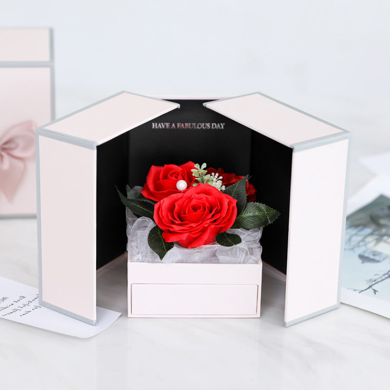 Valentine's Day Creative Roses Jewelry Gift Box